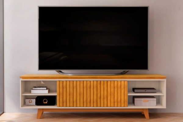 Rack Bancada p/ TV até 75 Polegadas Loren Ripada c/ Nichos
