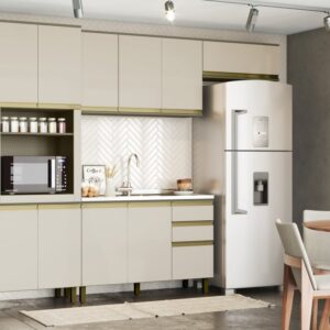 Cozinha com torre quente com 4 portas aéreo com 3 portas aéreo com 1 porta basculante módulo inferior com portas de giro e 3 gavetas.